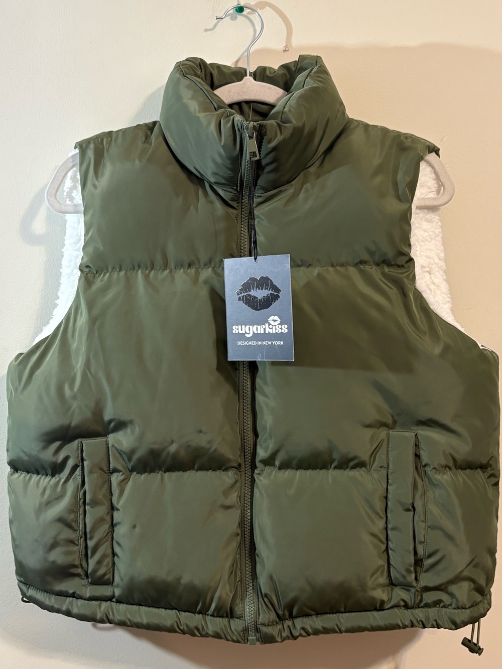 Sugarkiss puffer vest Women’s large olive green standup collar sherpa lining NWT